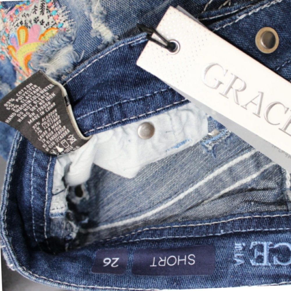 Grace in LA Patchwork Frayed CutOff Shorts 25 26 - Picture 8 of 8
